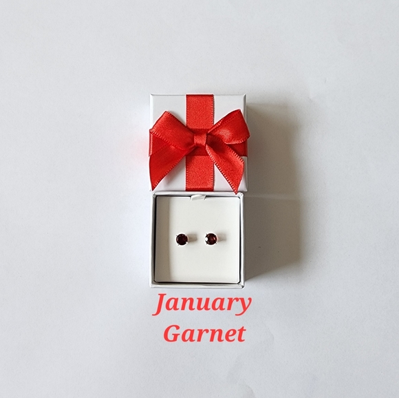 5 pair Birthstone Earrings NEW - Picture 2 of 7